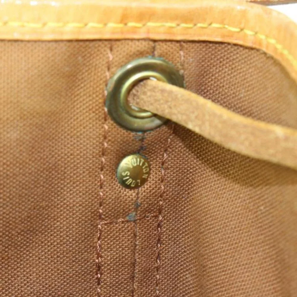 Louis Vuitton Monogram Petit Noe Drawstring Bucket Hobo 44lk91